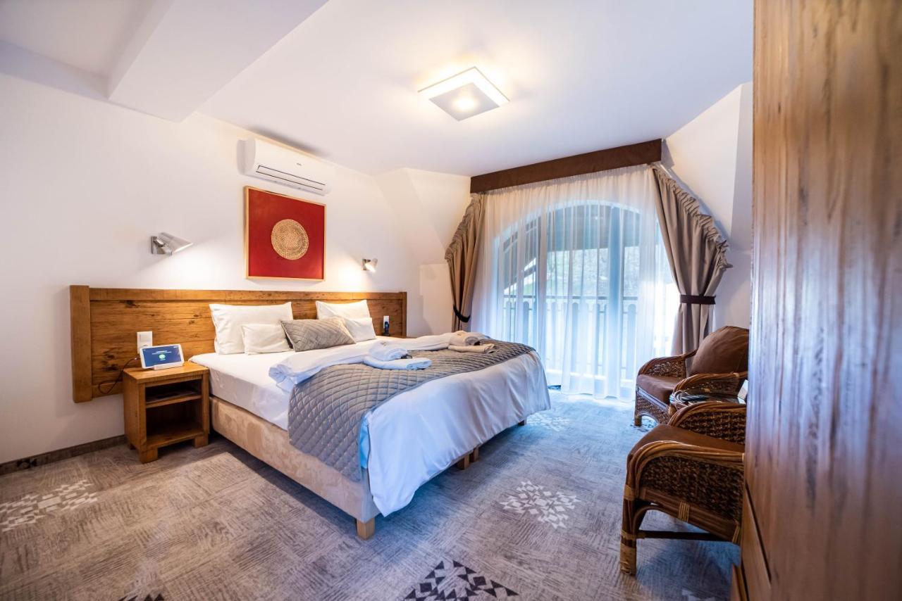 Apartamenty Przy Hotelu Zywieckim Przylekow Buitenkant foto