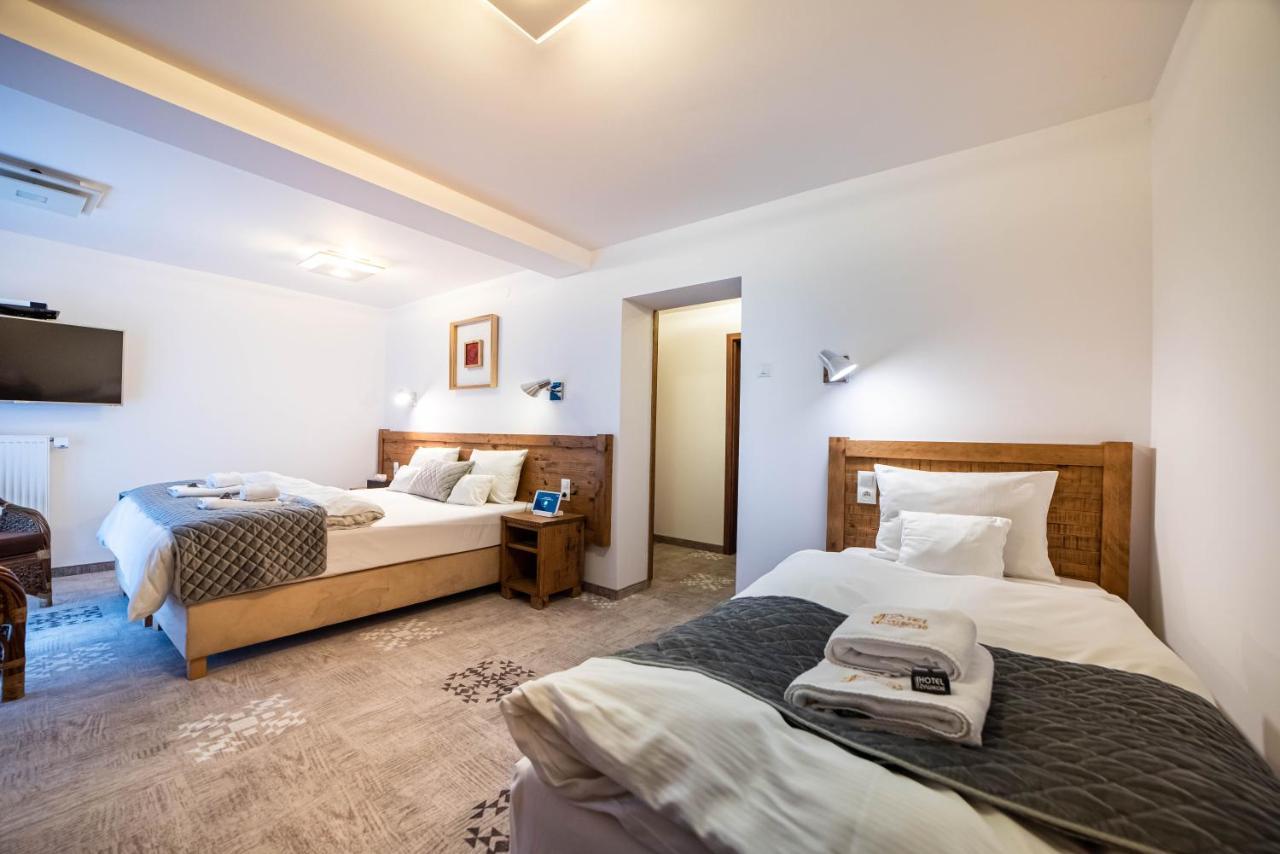 Apartamenty Przy Hotelu Zywieckim Przylekow Buitenkant foto
